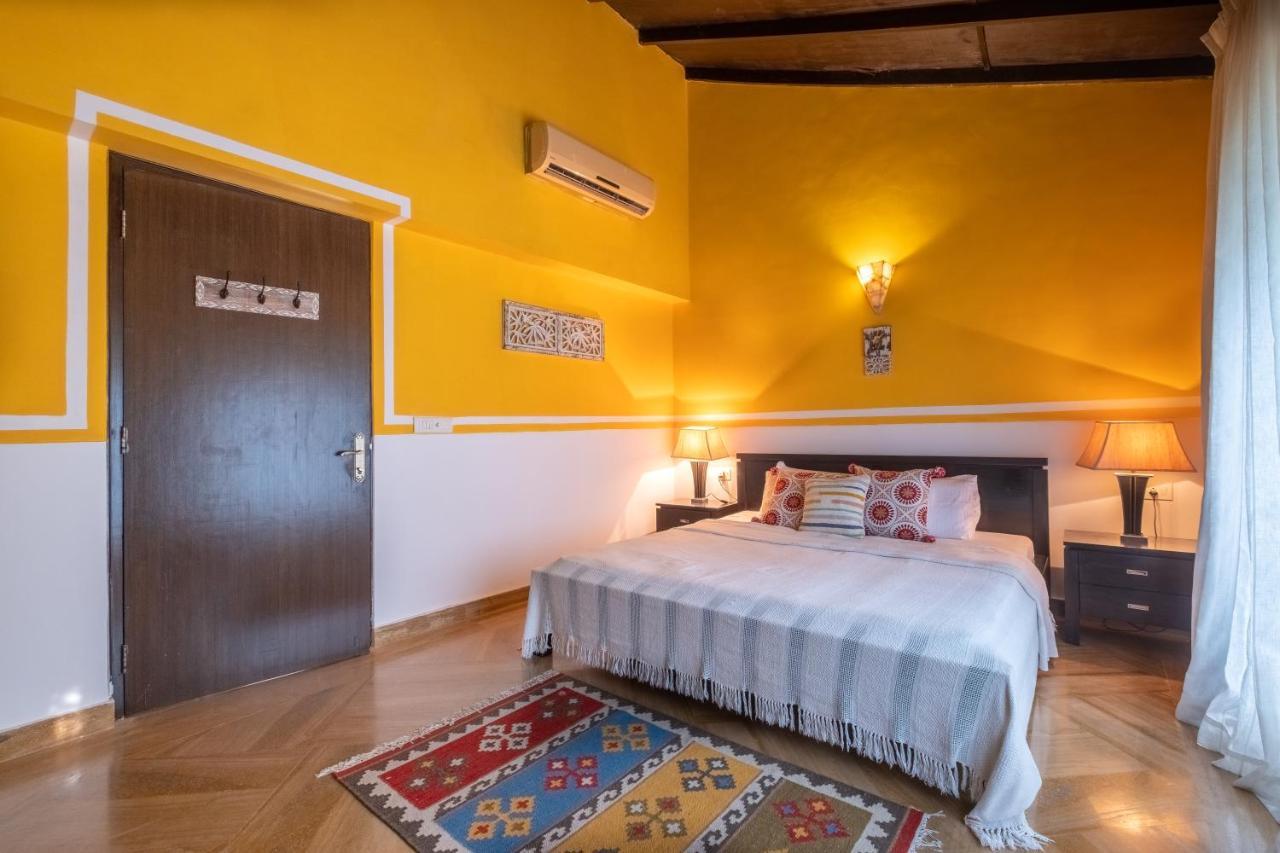 Snowdrop- Exquisite 3Bhk Villa With Pool- Candolim By Staymonkey Calangute Kültér fotó